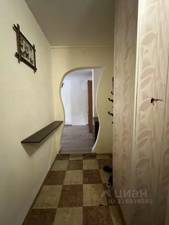 1-к кв. Кемеровская область, Новокузнецк ул. Белана, 1 (32.0 м) - Фото 0