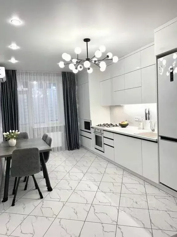 2-к кв. Ростовская область, Таганрог ул. Чехова, 375 (75.0 м) - Фото 2