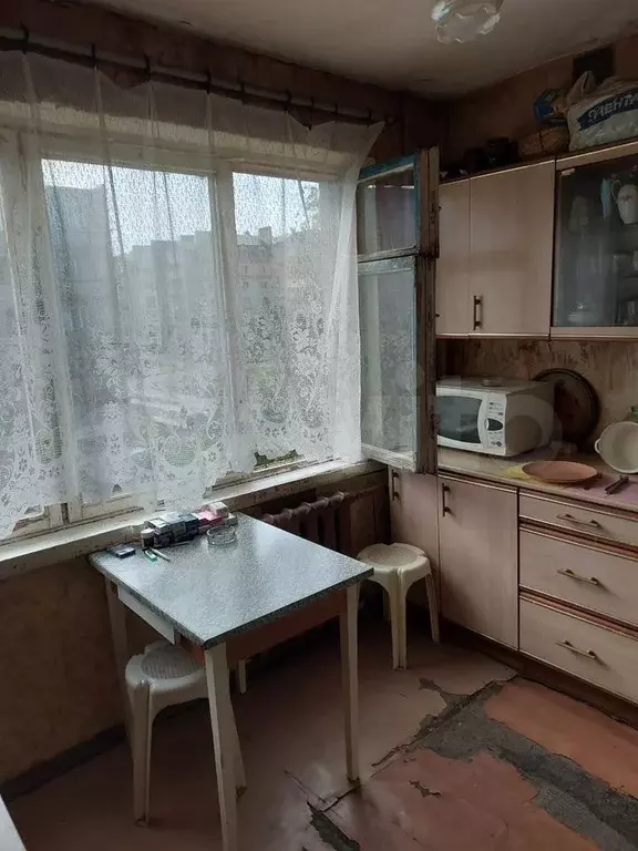 Комната 10,8 м в 5-к., 3/5 эт. - Фото 1