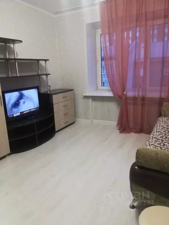 Комната Красноярский край, Красноярск ул. Ломоносова, 94А (17.0 м) - Фото 0