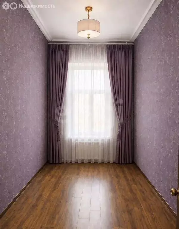 4-комнатная квартира: Санкт-Петербург, проспект Стачек, 2/2 (95 м) - Фото 1