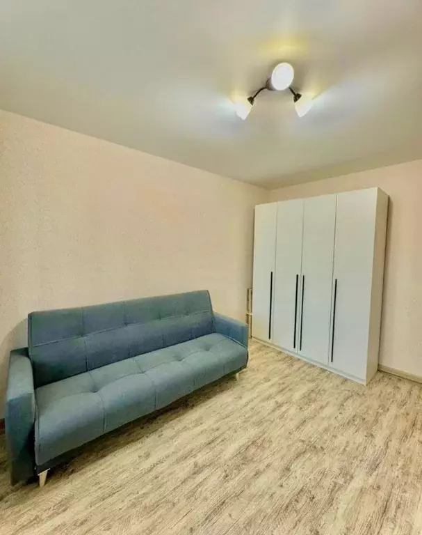 1-к кв. Волгоградская область, Волгоград ул. Качинцев, 110 (34.0 м) - Фото 1