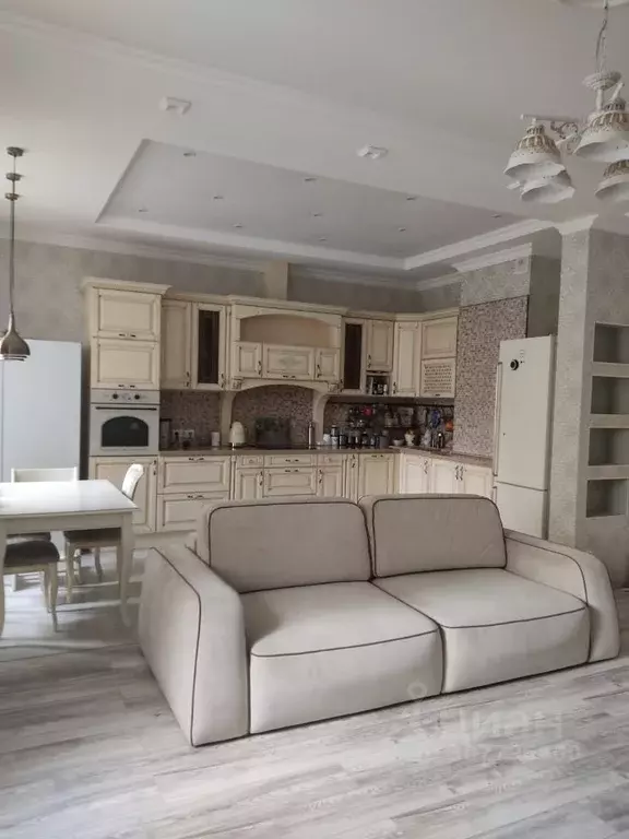 3-к кв. Санкт-Петербург ул. Глухая Зеленина, 2 (120.0 м) - Фото 0