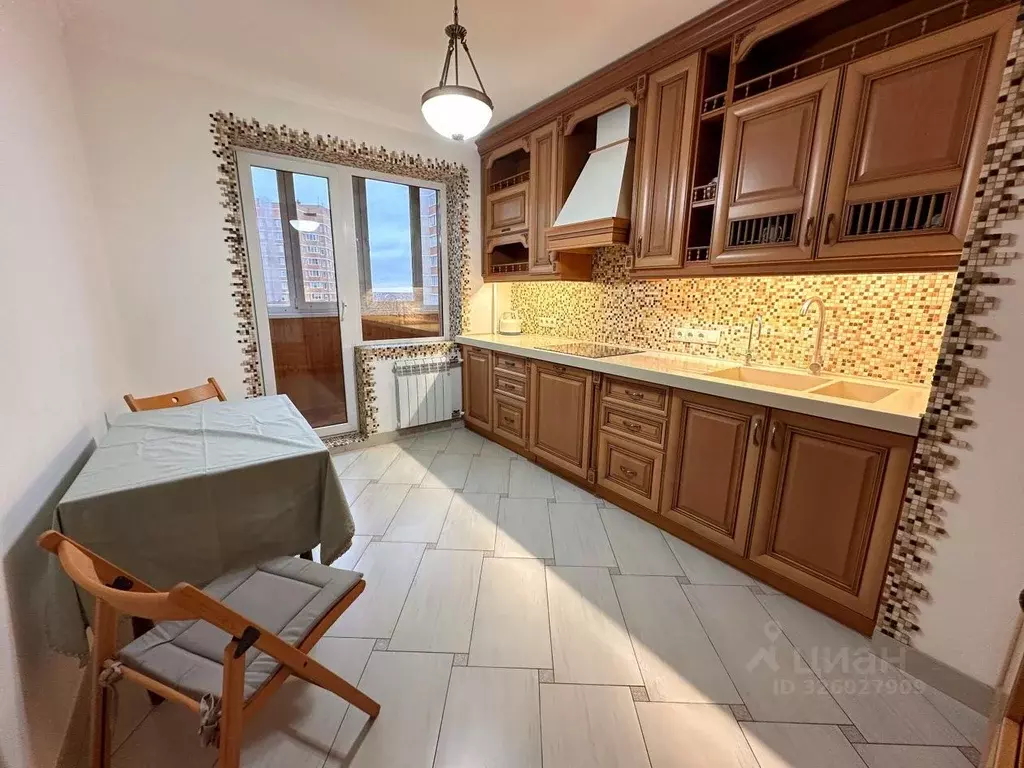 3-к кв. Московская область, Наро-Фоминск ул. Маршала Г.К. Жукова, 24 ... - Фото 1