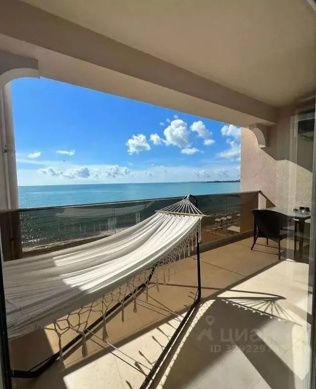 1-к кв. Крым, Евпатория ул. Симферопольская, 2Фс1 (65.0 м) - Фото 1