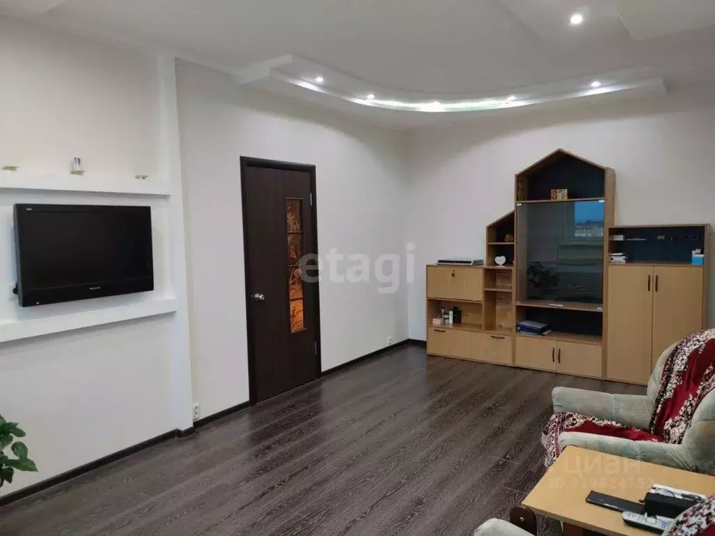 3-к кв. Красноярский край, Норильск Комсомольская ул., 3с1 (65.1 м) - Фото 0