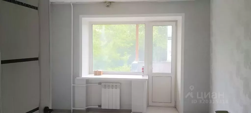 Комната Красноярский край, Красноярск ул. 52-й Квартал, 10 (14.0 м) - Фото 1