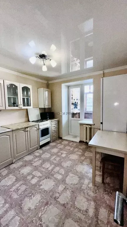 1-к кв. Башкортостан, Уфа ул. Юрия Гагарина, 3 (35.1 м) - Фото 0