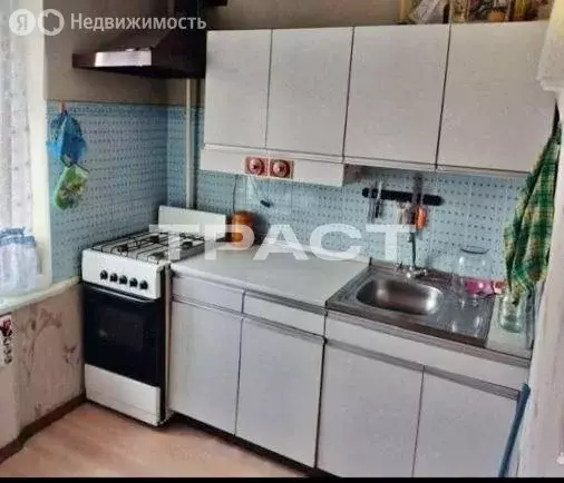 3-комнатная квартира: Воронеж, улица Хользунова, 15 (59.8 м) - Фото 1
