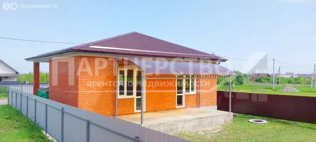 Дом в посёлок городского типа Ильский, Грушевая улица (89 м) - Фото 0