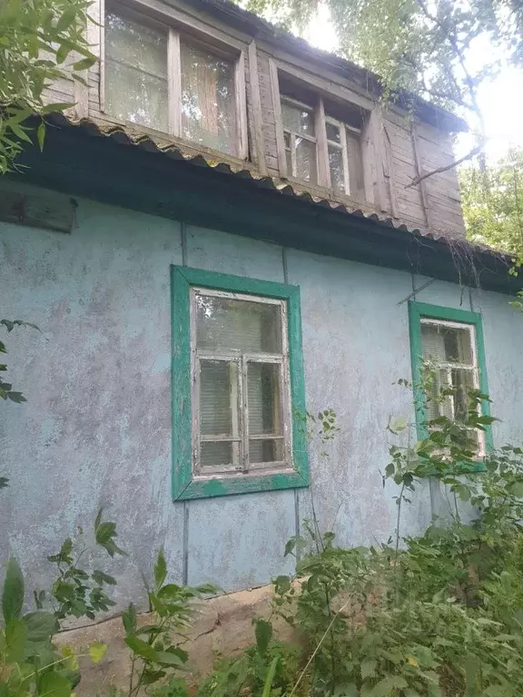 Дом в Курская область, 1-й Поныровский сельсовет, с. 1-е Поныри ул. ... - Фото 1