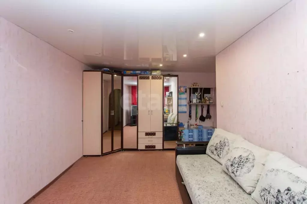 2-к кв. Тюменская область, Тобольск 4-й мкр, 11А (44.4 м) - Фото 1