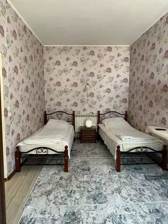 2-к кв. Ставропольский край, Кисловодск ул. Лермонтова, 28 (60.0 м) - Фото 0