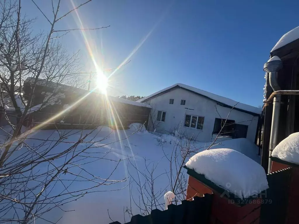 Дом в Калужская область, Жуковский муниципальный округ, с. Истье ул. ... - Фото 2