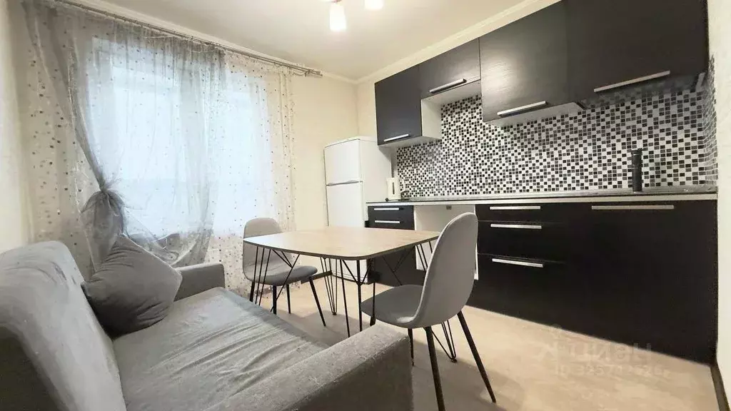 1-к кв. Свердловская область, Екатеринбург ул. Павла Шаманова, 26 ... - Фото 1