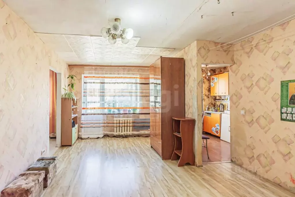 2-к кв. Сахалинская область, Холмск Портовая ул., 8 (42.6 м) - Фото 1