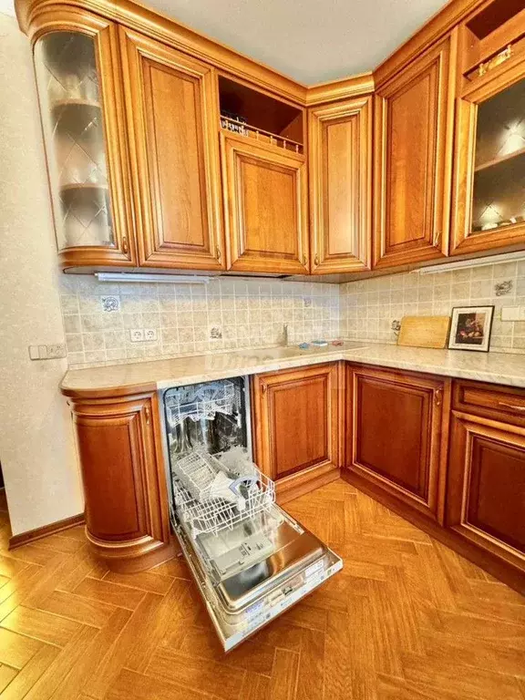 3-к. квартира, 118 м, 5/10 эт. - Фото 1