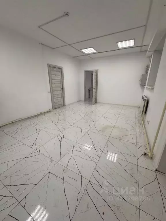 Помещение свободного назначения в Кировская область, Киров ул. ... - Фото 2