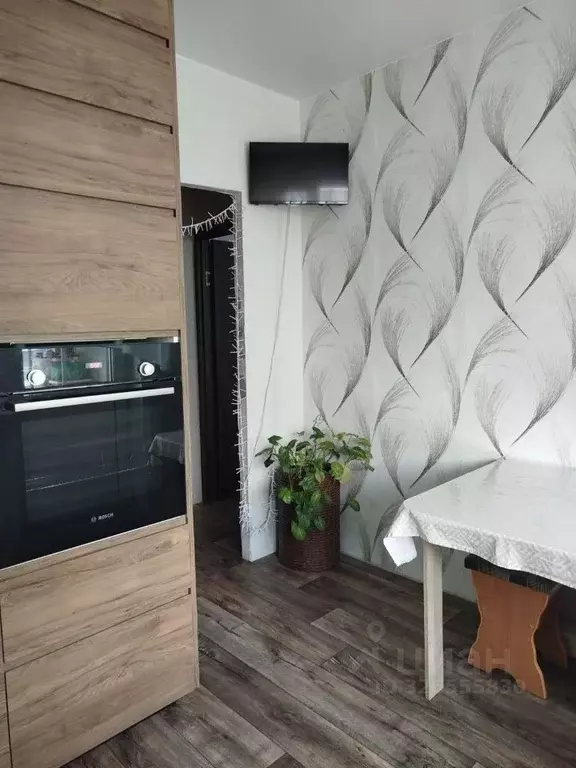 3-к кв. Красноярский край, Красноярск ул. Александра Матросова, 36 ... - Фото 2