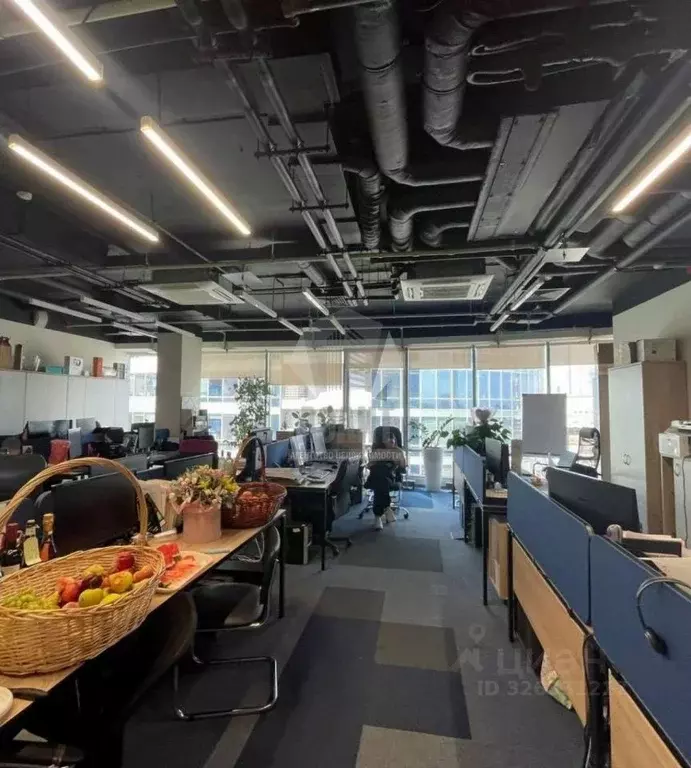 Офис в Москва Поклонная ул., 3 (292 м) - Фото 1