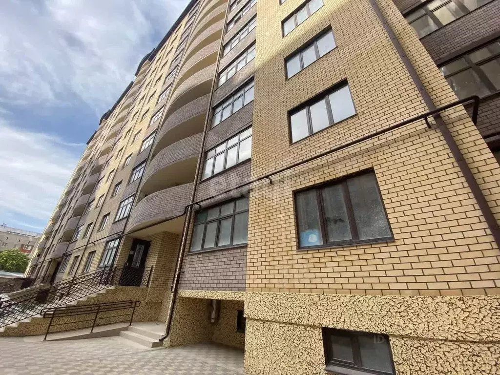 3-к кв. Карачаево-Черкесия, Черкесск ул. Космонавтов, 43Г (109.3 м) - Фото 0