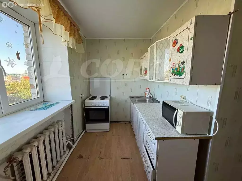3-комнатная квартира: село Исетское, улица Горького, 15 (67 м) - Фото 1