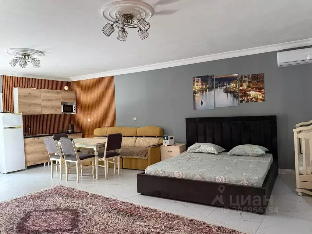 Дом в Дагестан, Дербент ул. Х. Тагиева, 5Е (40 м) - Фото 1