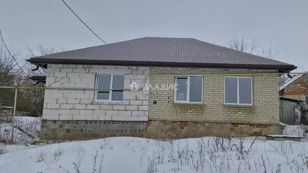 Дом в Белгородская область, Ивнянский район, с. Кочетовка Новая ул., 8 ... - Фото 1