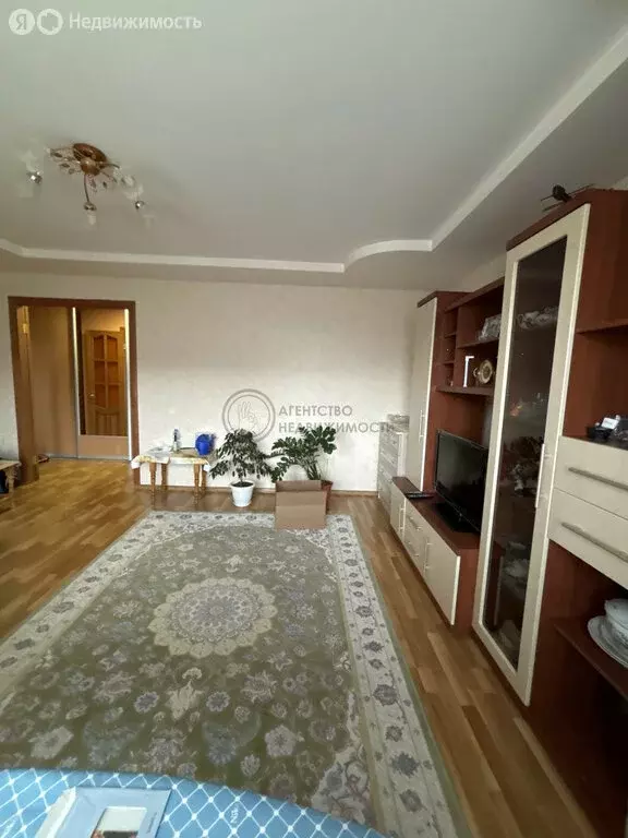2-комнатная квартира: Кукмор, улица Ленина, 132А (58 м) - Фото 1