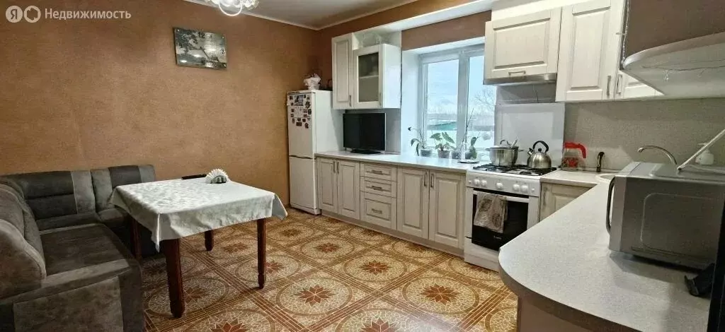 Дом в село Стрелецкое, Парковая улица (145 м) - Фото 2