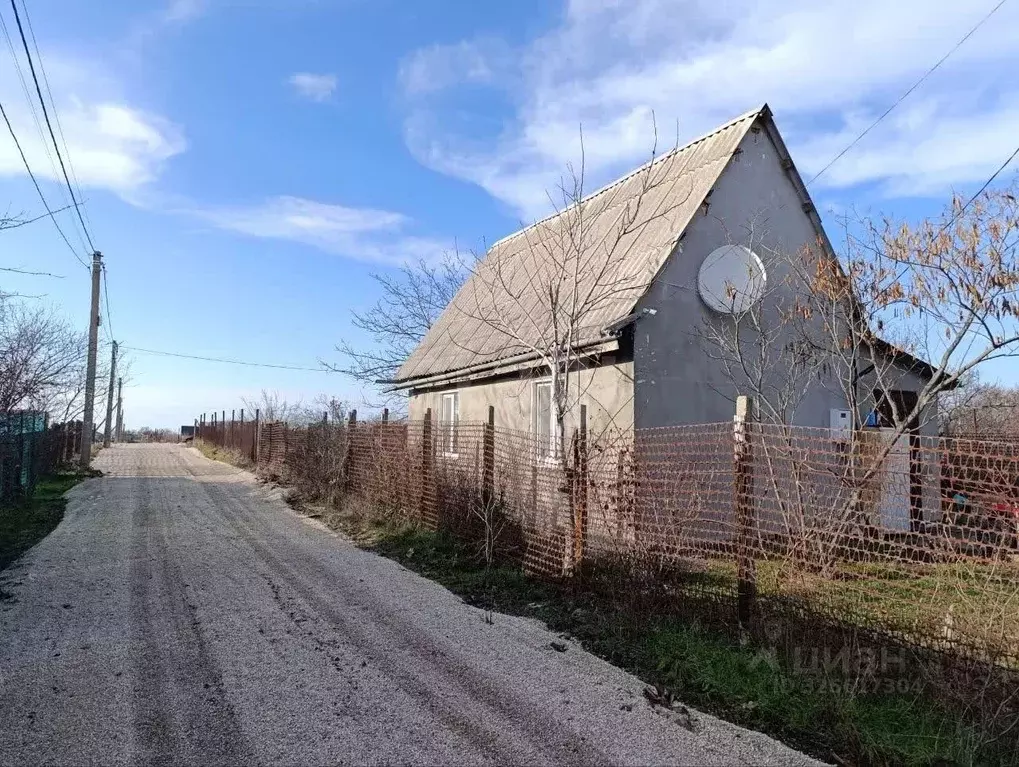 Дом в Крым, Симферопольский район, 3-й массив садовые участки  (44 м) - Фото 1