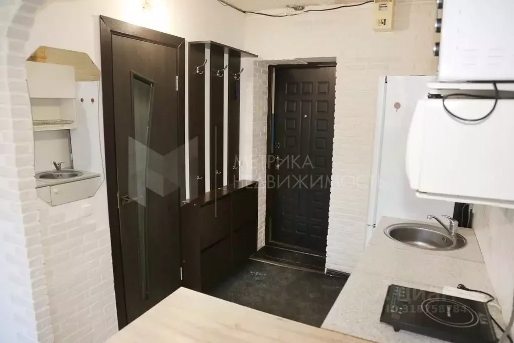 Студия Тюменская область, Тюмень ул. Карла Маркса, 108 (18.6 м) - Фото 0