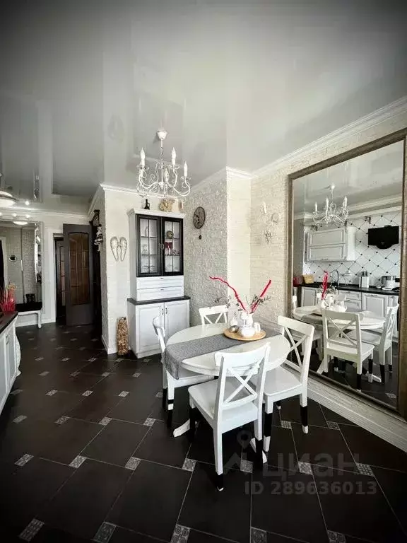 2-к кв. Татарстан, Казань ул. Марселя Салимжанова, 23 (78.0 м) - Фото 0