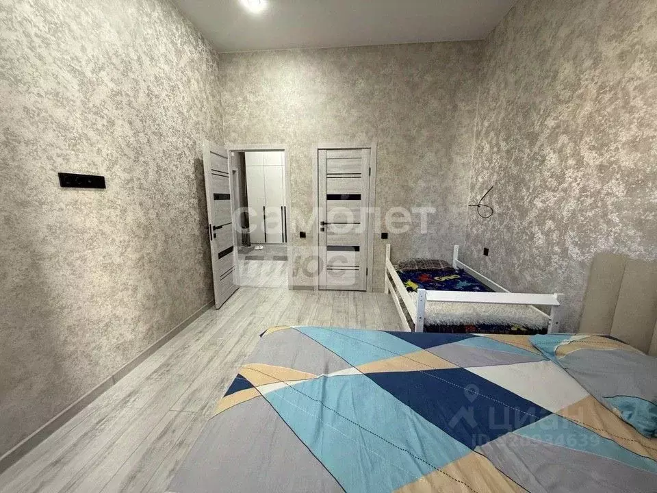 2-к кв. Пензенская область, Пенза ул. Измайлова, 38к2 (65.0 м) - Фото 2