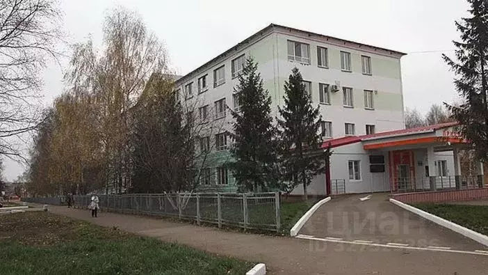 Помещение свободного назначения в Татарстан, Бугульма Октябрьская ул., ... - Фото 1