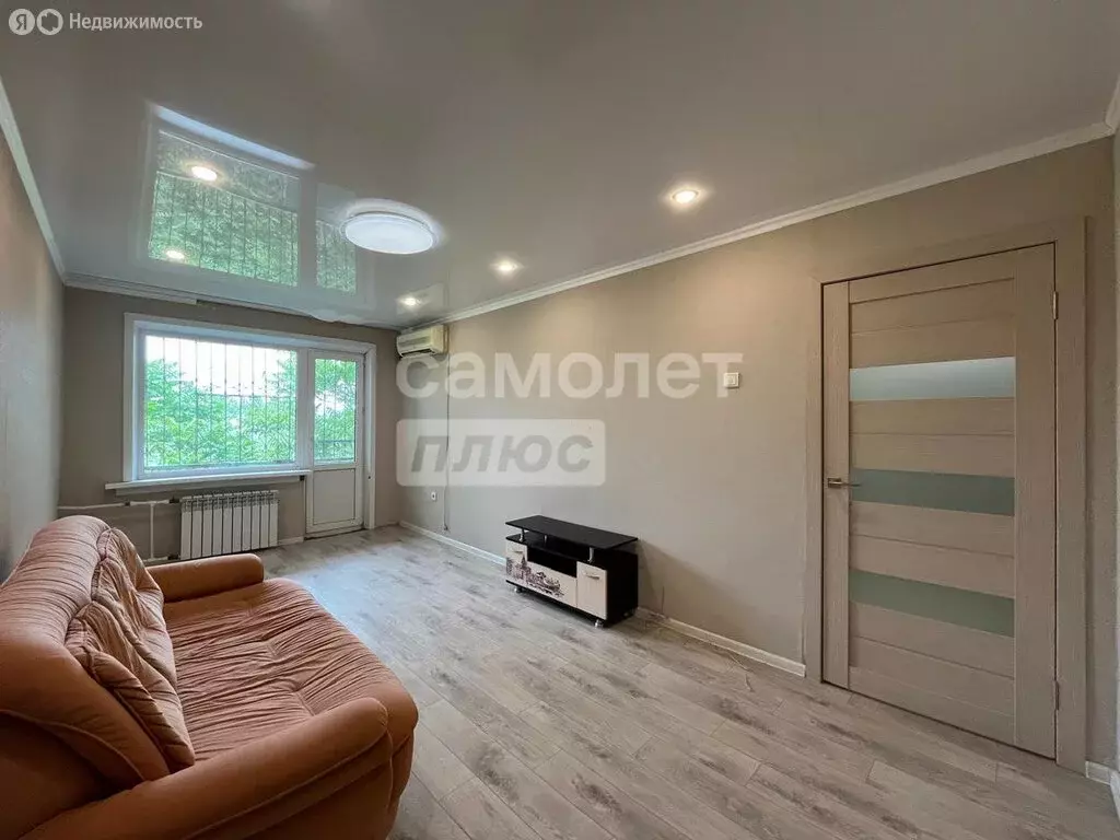 2-комнатная квартира: Астрахань, улица Бориса Алексеева, 1Б (43.4 м) - Фото 0