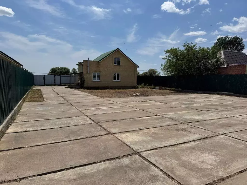 Дом в Астраханская область, Красноярский муниципальный округ, с. ... - Фото 2