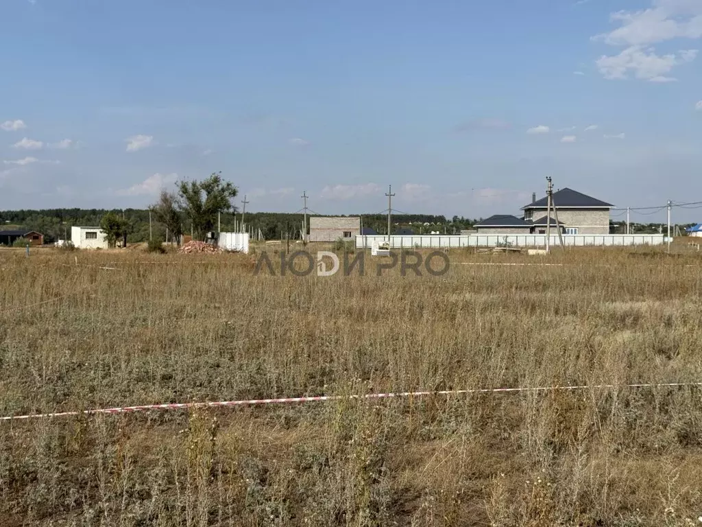 Участок в Саратовская область, Энгельсский район, Красноярское ... - Фото 2