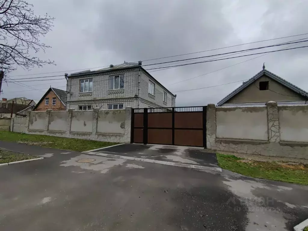 Дом в Кабардино-Балкария, Нальчик городской округ, с. Кенже ул. ... - Фото 1