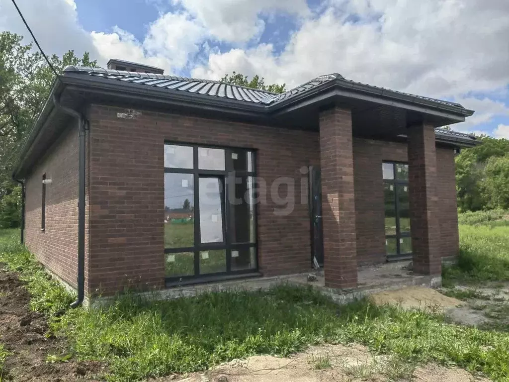 Дом в Ростовская область, Родионово-Несветайский район, Кутейниковское ... - Фото 1