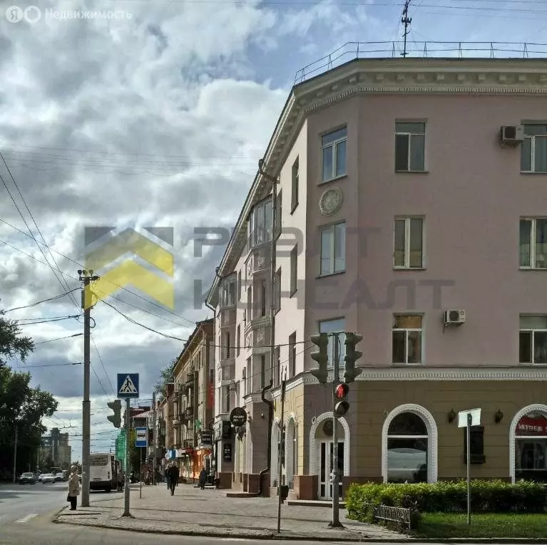 2-комнатная квартира: Омск, улица Пушкина, 112 (50.9 м) - Фото 1