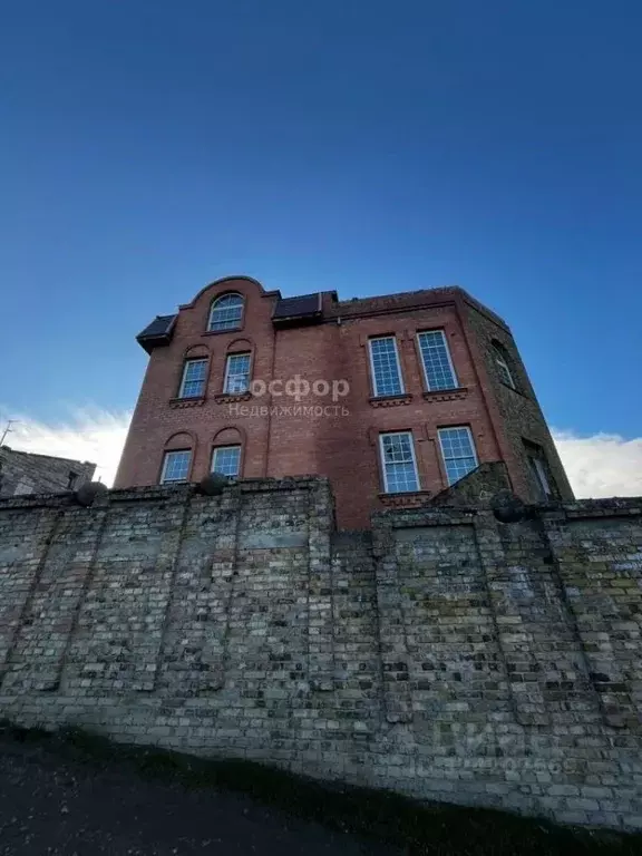 Дом в Крым, Феодосия ул. Свободы, 15 (586 м) - Фото 1