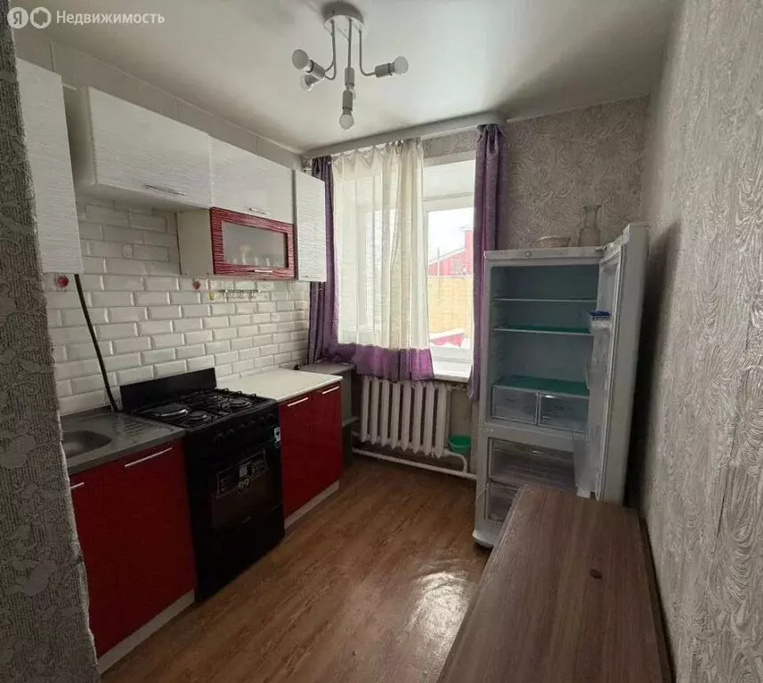 1-комнатная квартира: Болотное, улица 50 лет Октября, 10 (27 м) - Фото 2