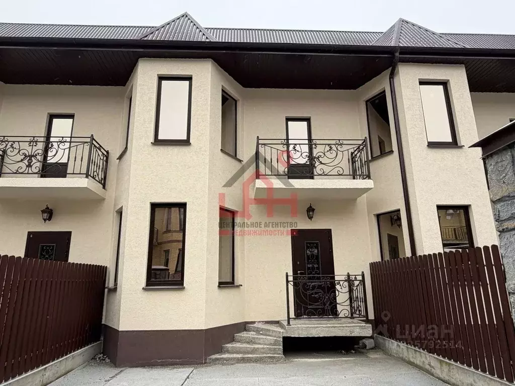 Таунхаус в Ставропольский край, Ессентуки Предгорная ул., 16 (174 м) - Фото 1