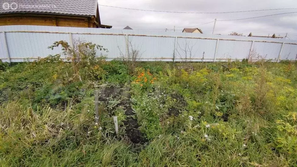 Участок в Тюменский район, деревня Якуши, коттеджный посёлок Радужный ... - Фото 0