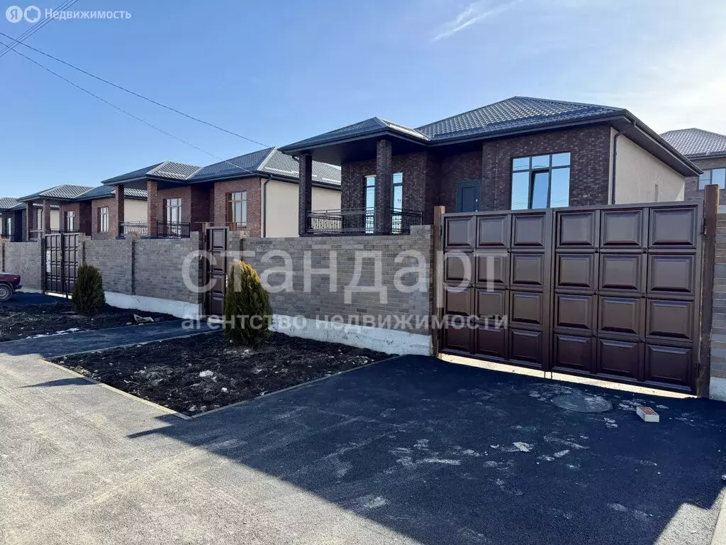 Дом в станица Ессентукская, Радужная улица, 122 (125 м) - Фото 1