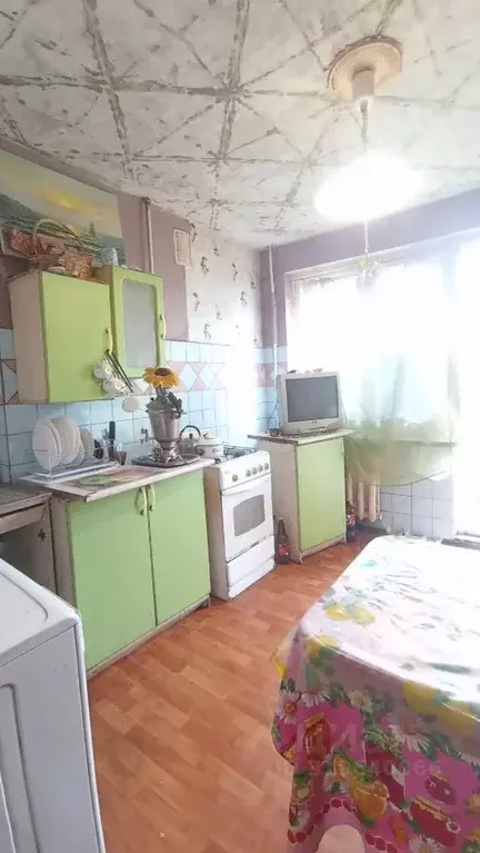 4-к кв. Саратовская область, Саратов ул. Имени В.М. Азина, 21 (76.5 м) - Фото 1
