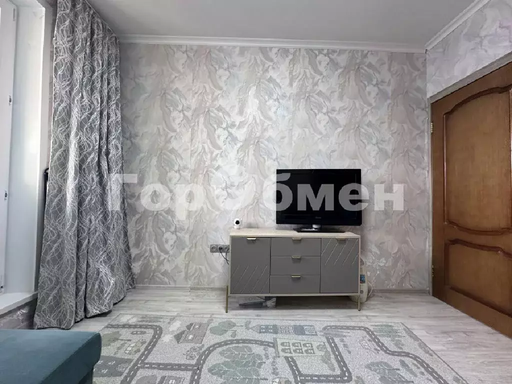 Продается 3-комнатная квартира - Фото 2