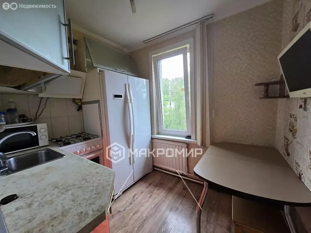4-комнатная квартира: Санкт-Петербург, улица Червонного Казачества, 10 ... - Фото 1