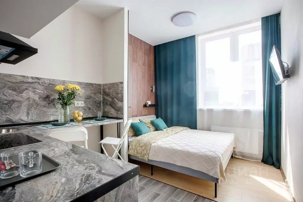 4-к кв. Свердловская область, Екатеринбург ул. Родонитовая, 35 (71.1 ... - Фото 1